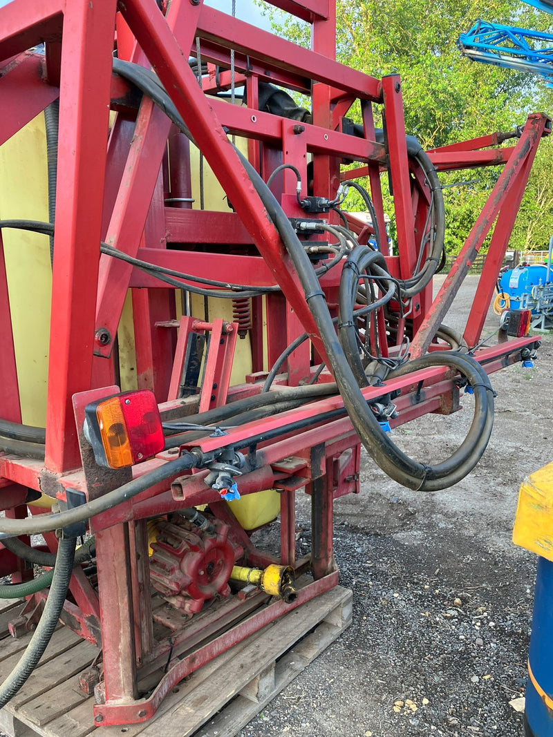 Used Hardi Mega 1200ltr 16mtr