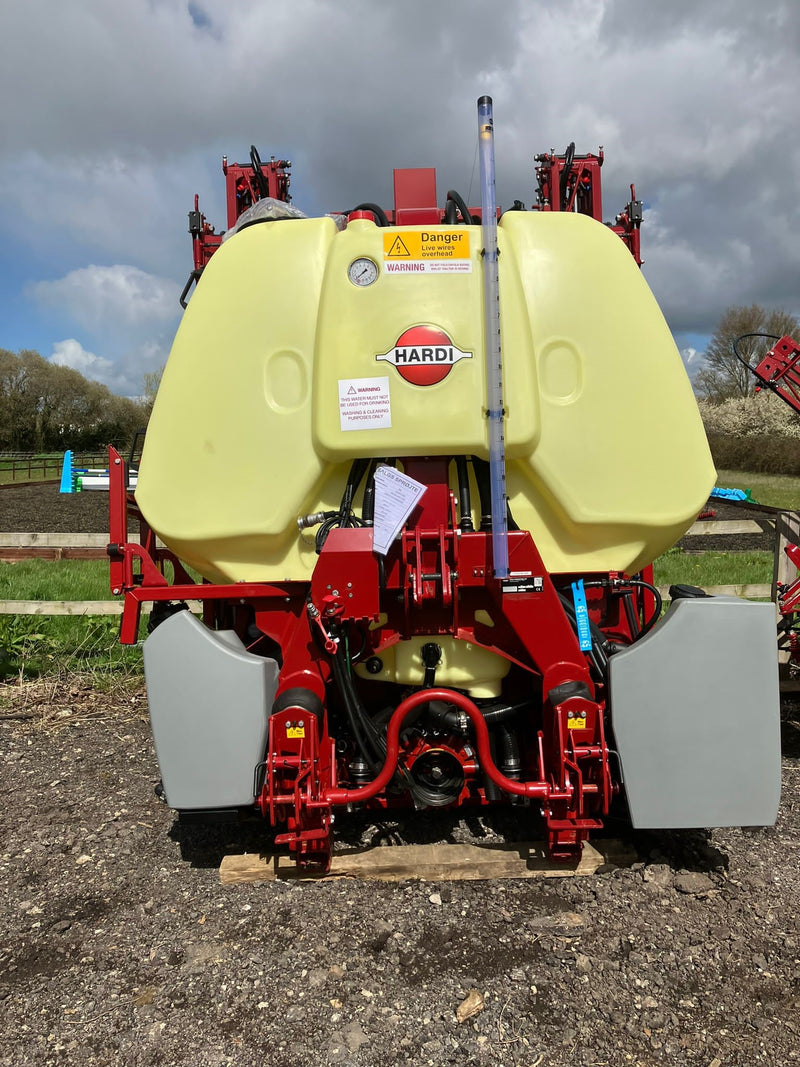 New Hardi Mega 1800ltr 24mtr